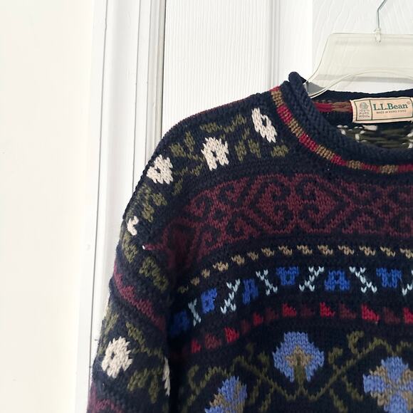LL Bean Vintage Hong Kong Black Multi Fair Isle Hand Knit Mock Neck Sweater M - Picture 2 of 8